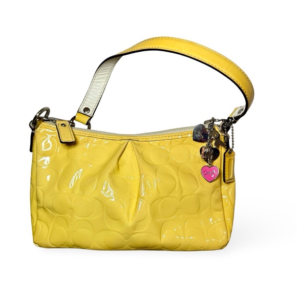 Y2K Coach Shoulder bag with breast cancer awareness charm in Butter Yellow - Picture 1 of 12
